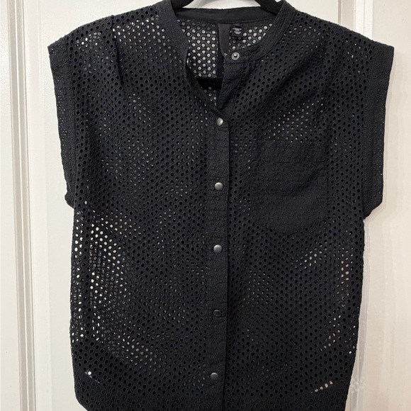 EDUN Tops - EDUN Black Eyelet Snap-Front Button Down Top